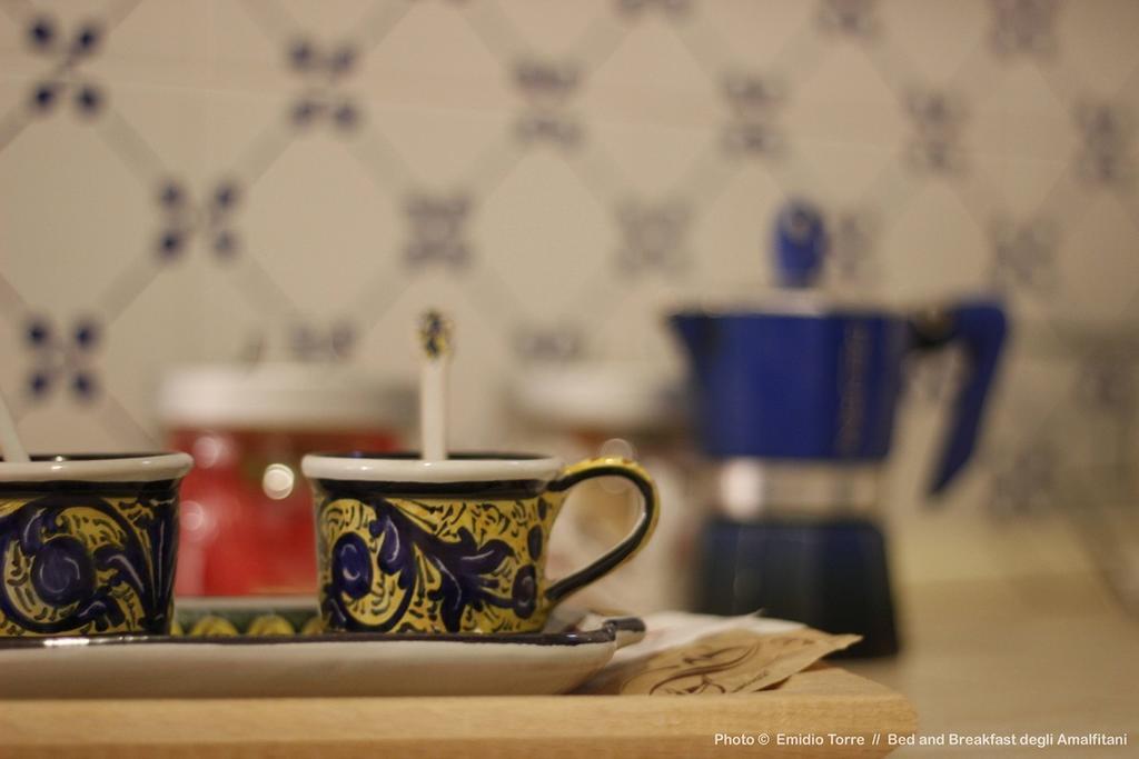 Bed and Breakfast Amalfitani Salerno Centro Exterior foto