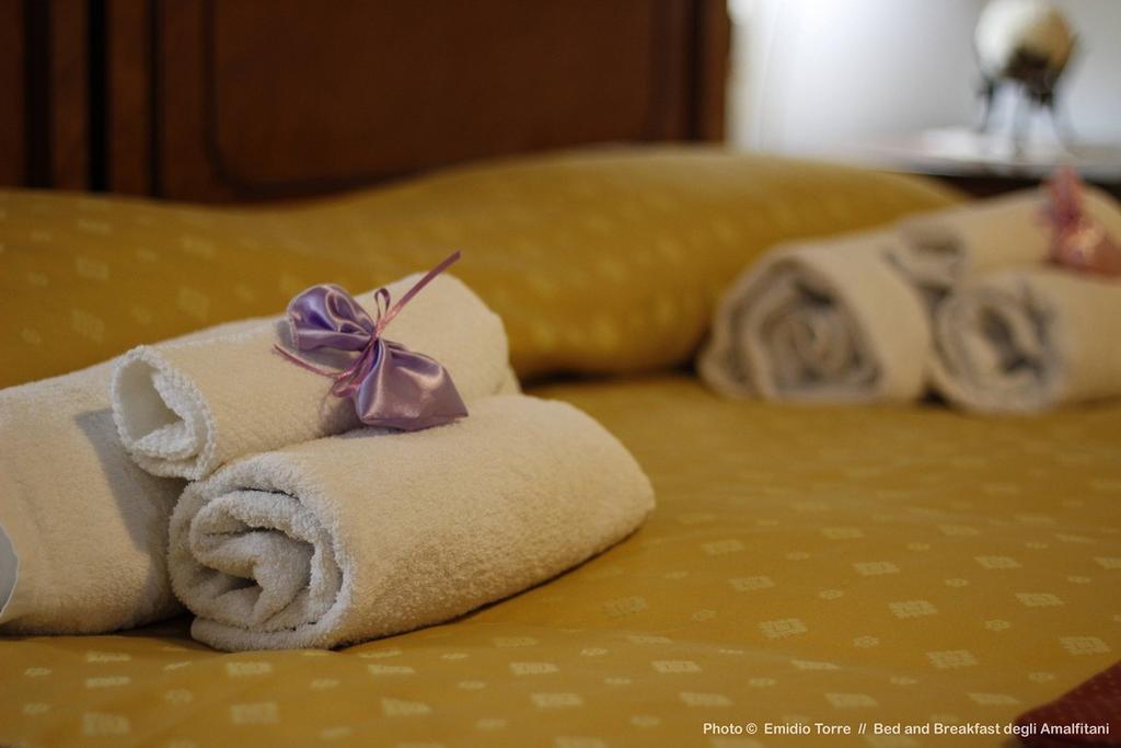 Bed and Breakfast Amalfitani Salerno Centro Exterior foto