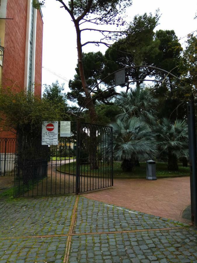 Bed and Breakfast Amalfitani Salerno Centro Exterior foto